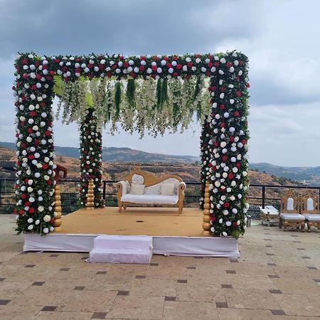 Upper Deck Resort - Stay And Relax At The Highest Peak Lonavala Exteriér fotografie