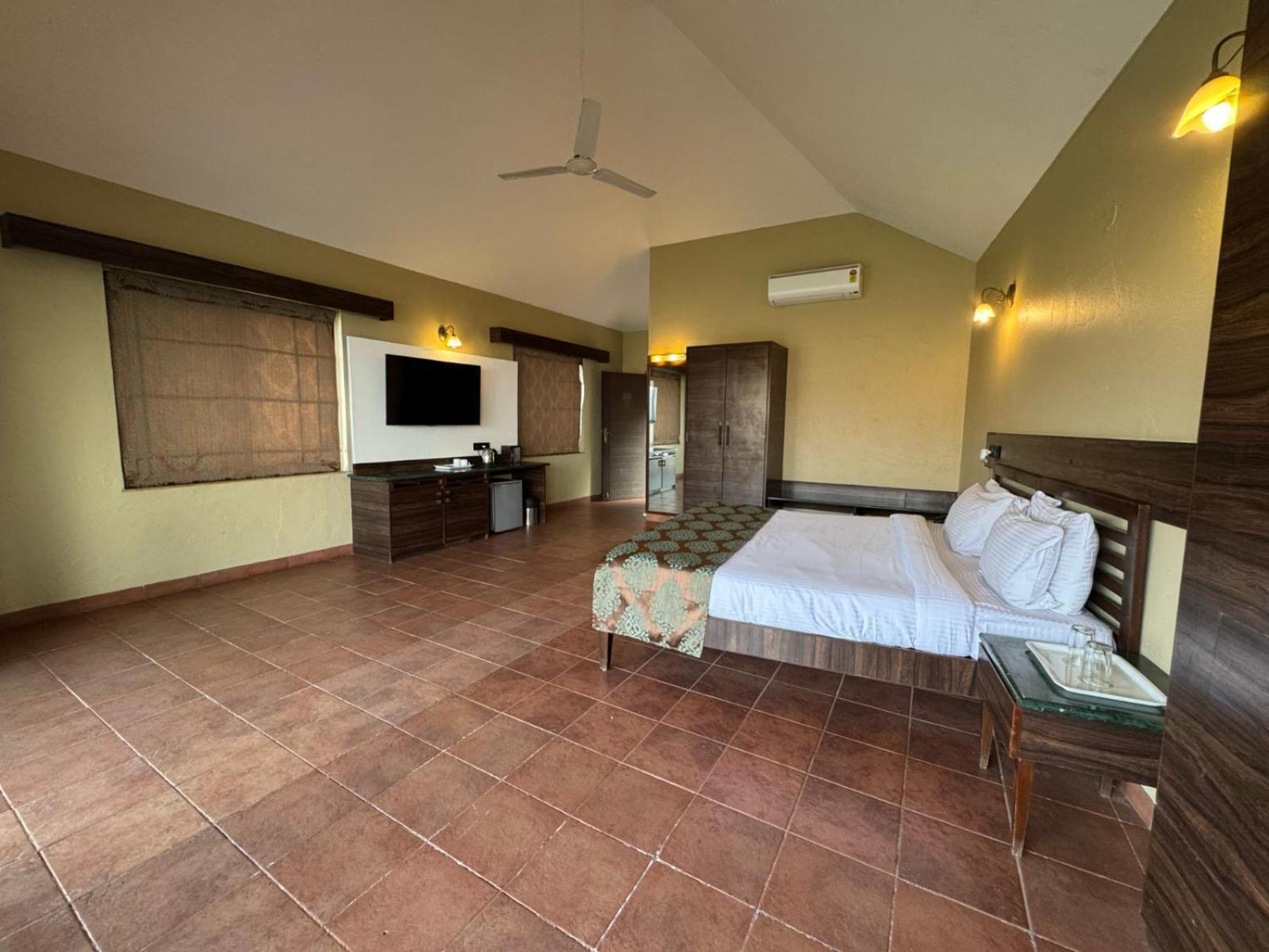 Upper Deck Resort - Stay And Relax At The Highest Peak Lonavala Exteriér fotografie