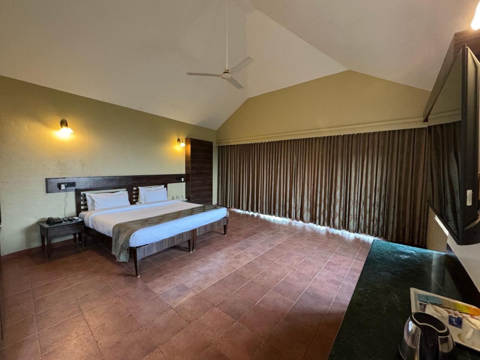 Upper Deck Resort - Stay And Relax At The Highest Peak Lonavala Exteriér fotografie