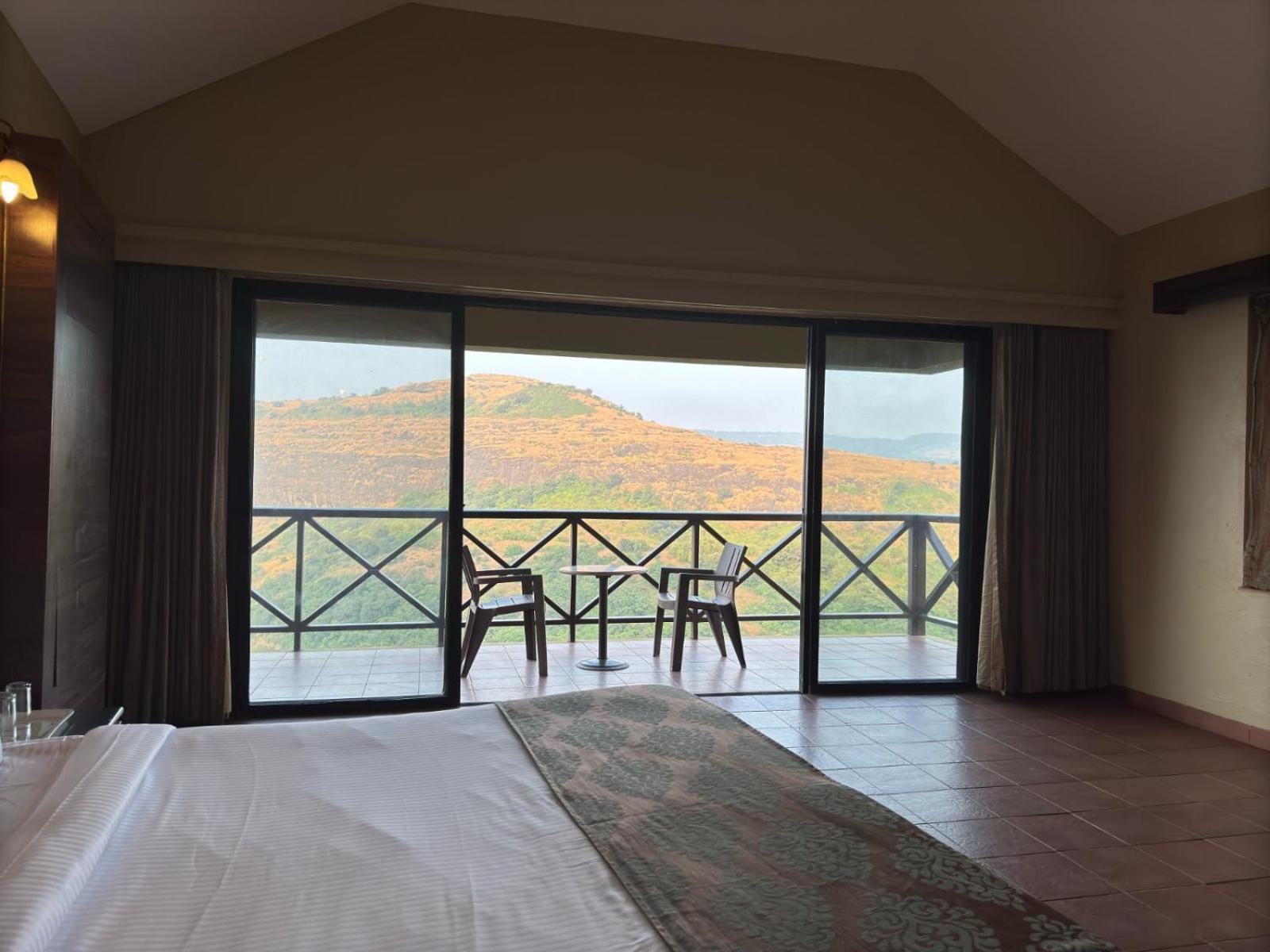 Upper Deck Resort - Stay And Relax At The Highest Peak Lonavala Exteriér fotografie