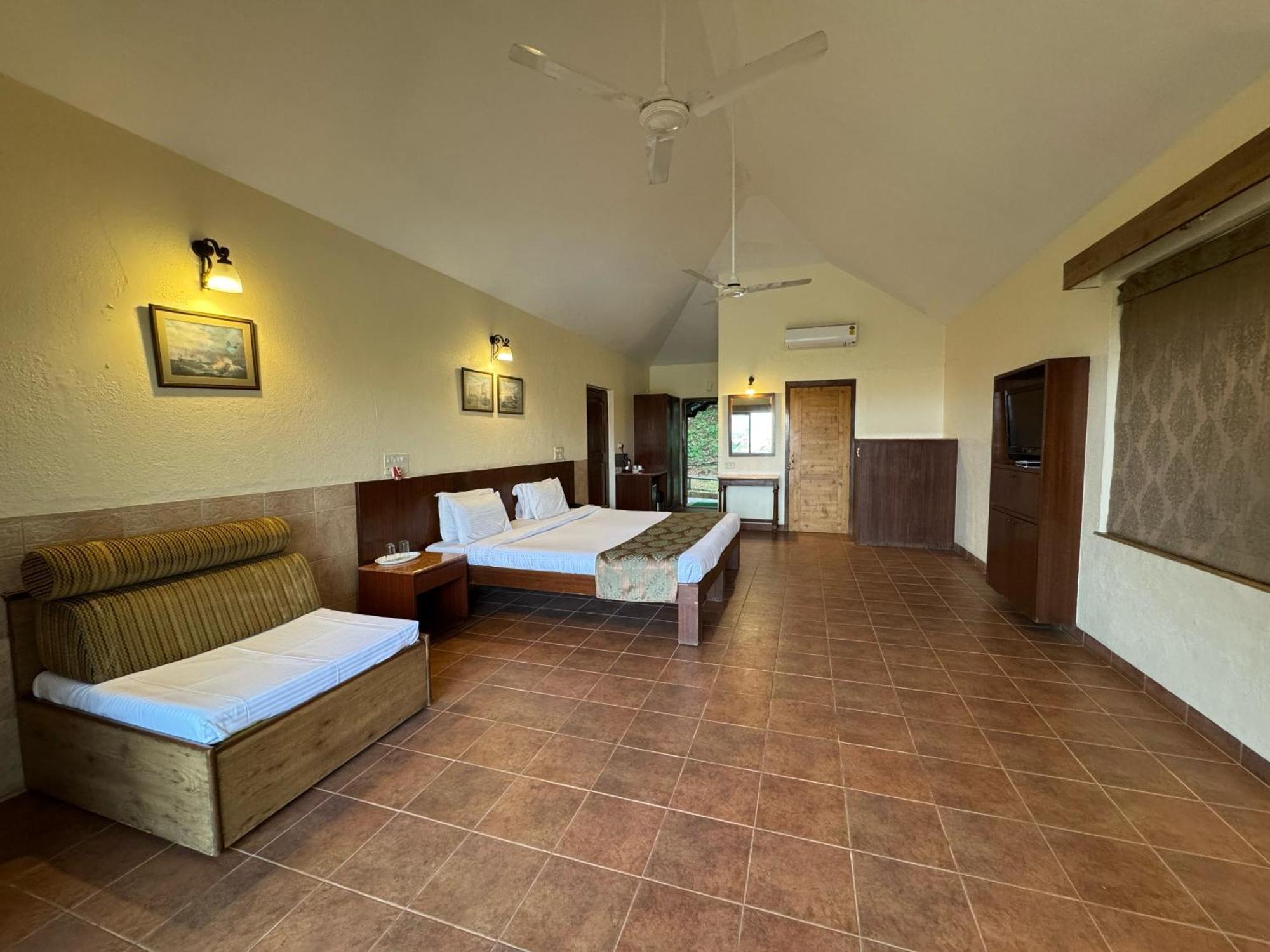 Upper Deck Resort - Stay And Relax At The Highest Peak Lonavala Exteriér fotografie