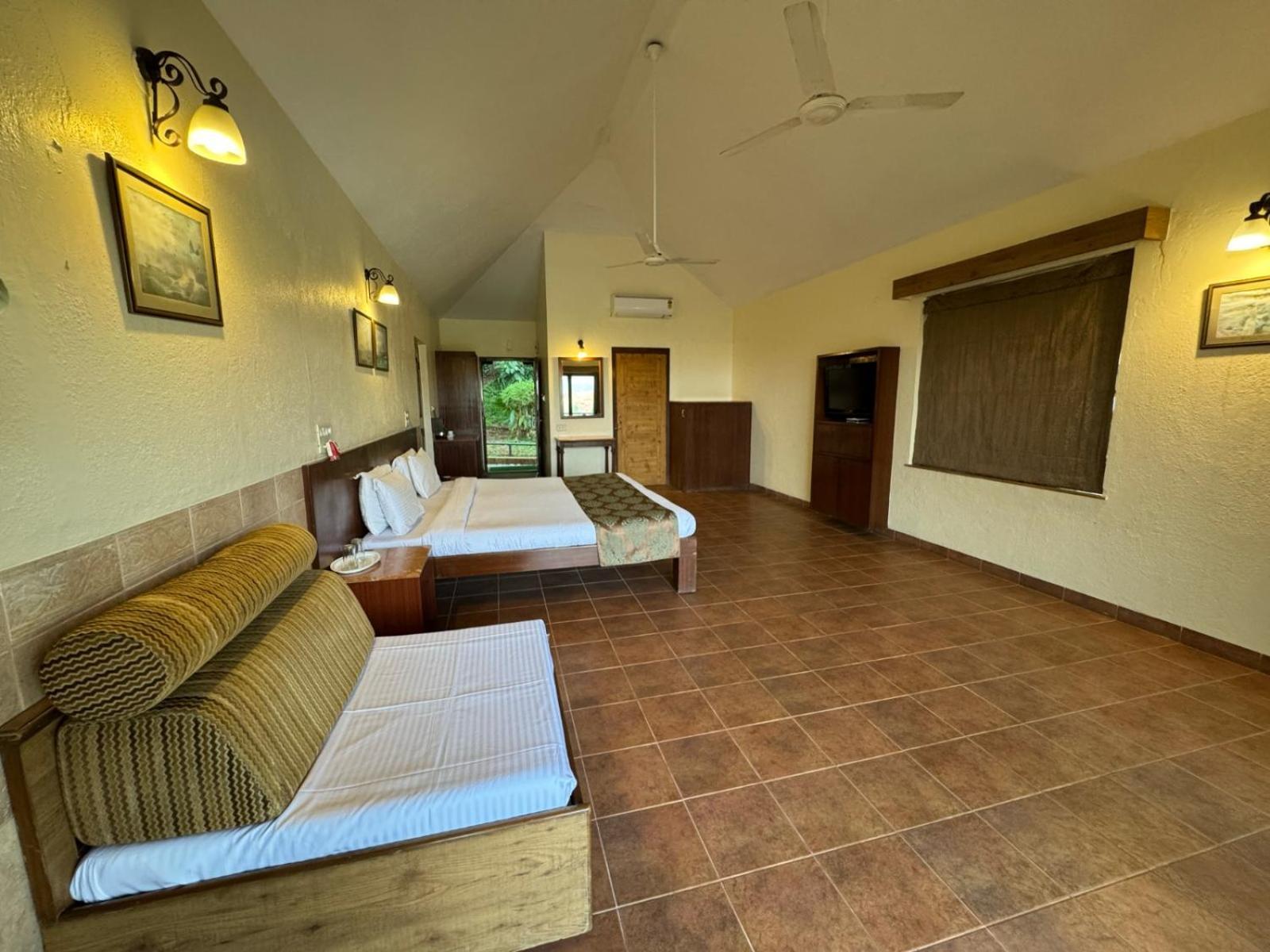 Upper Deck Resort - Stay And Relax At The Highest Peak Lonavala Exteriér fotografie