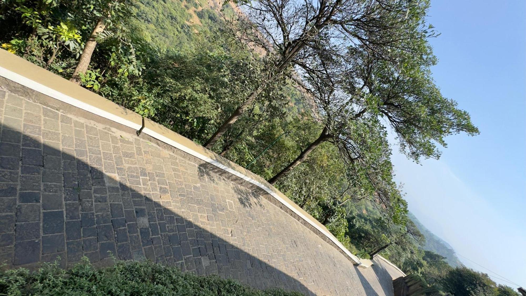 Upper Deck Resort - Stay And Relax At The Highest Peak Lonavala Exteriér fotografie