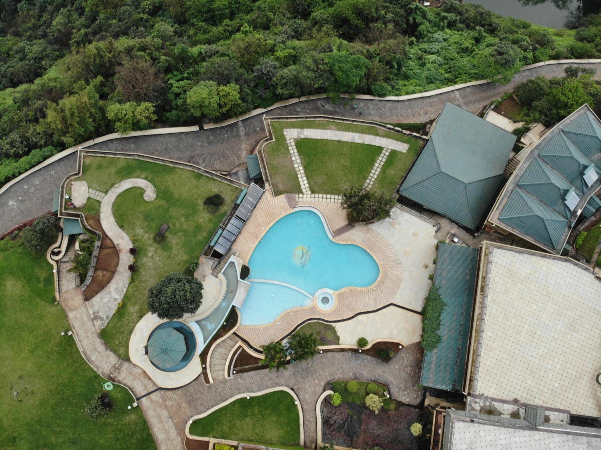 Upper Deck Resort - Stay And Relax At The Highest Peak Lonavala Exteriér fotografie